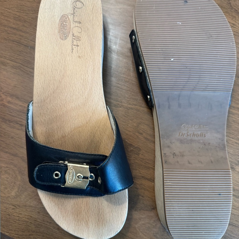 Dr. Scholl's Black and Tan Sandals